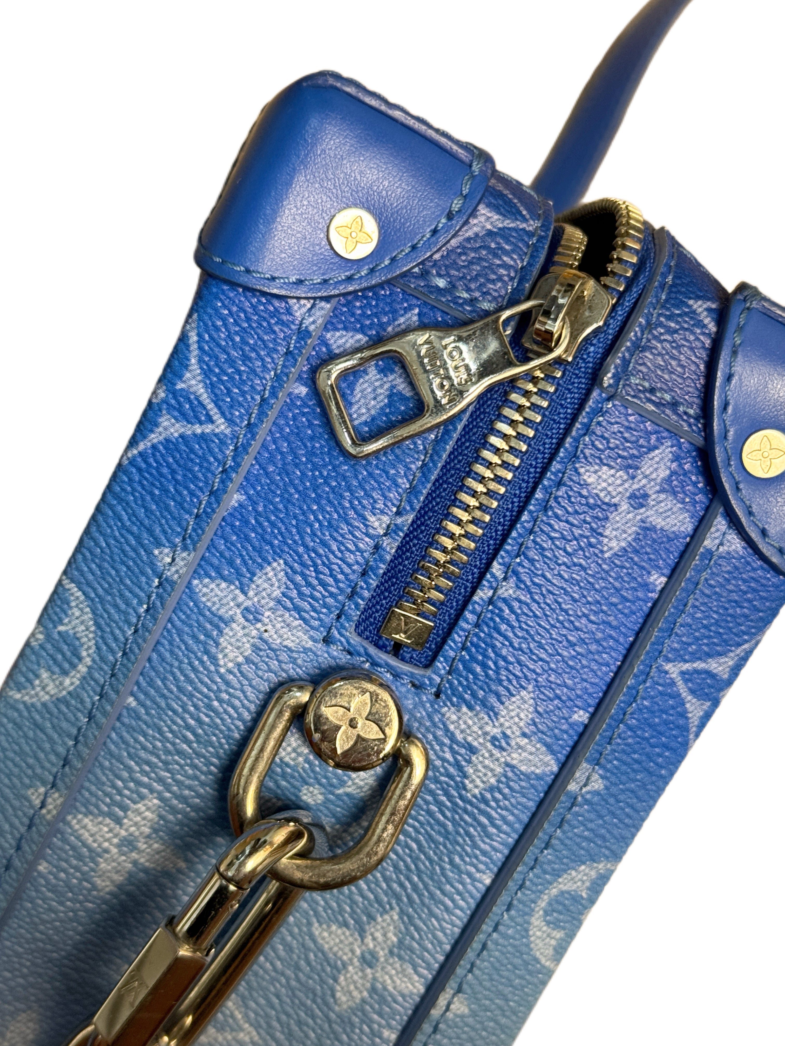 LOUIS VUITTON Monogram Clouds Soft
Trunk Shoulder Bag Blue