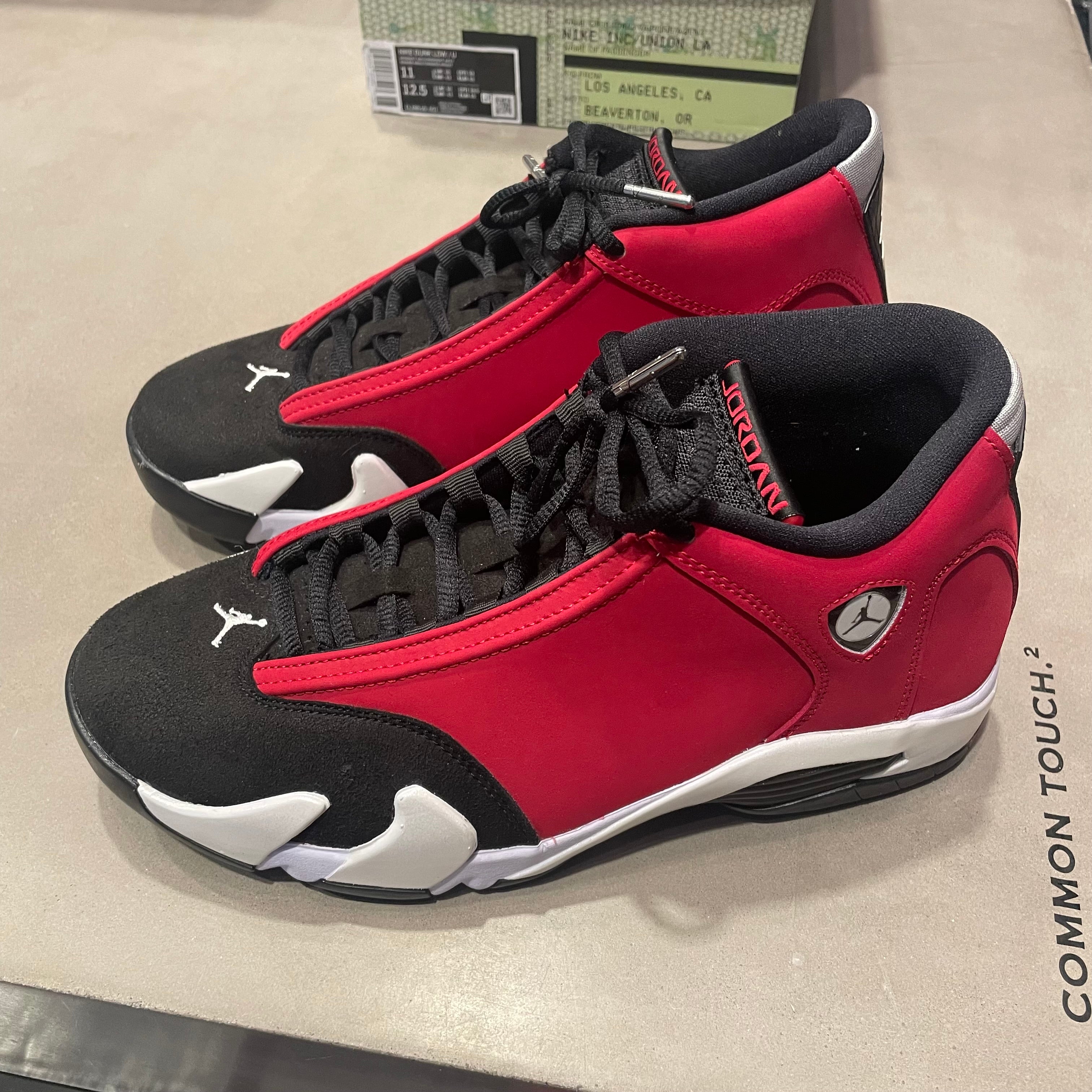 Jordan 14 Retro Gym Red Toro(Pre-Owned)