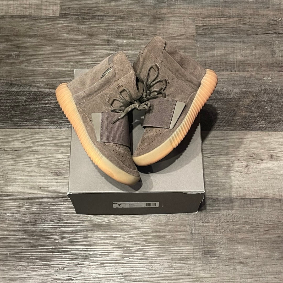 adidas Yeezy Boost 750 Chocolate （Pre-Owned）