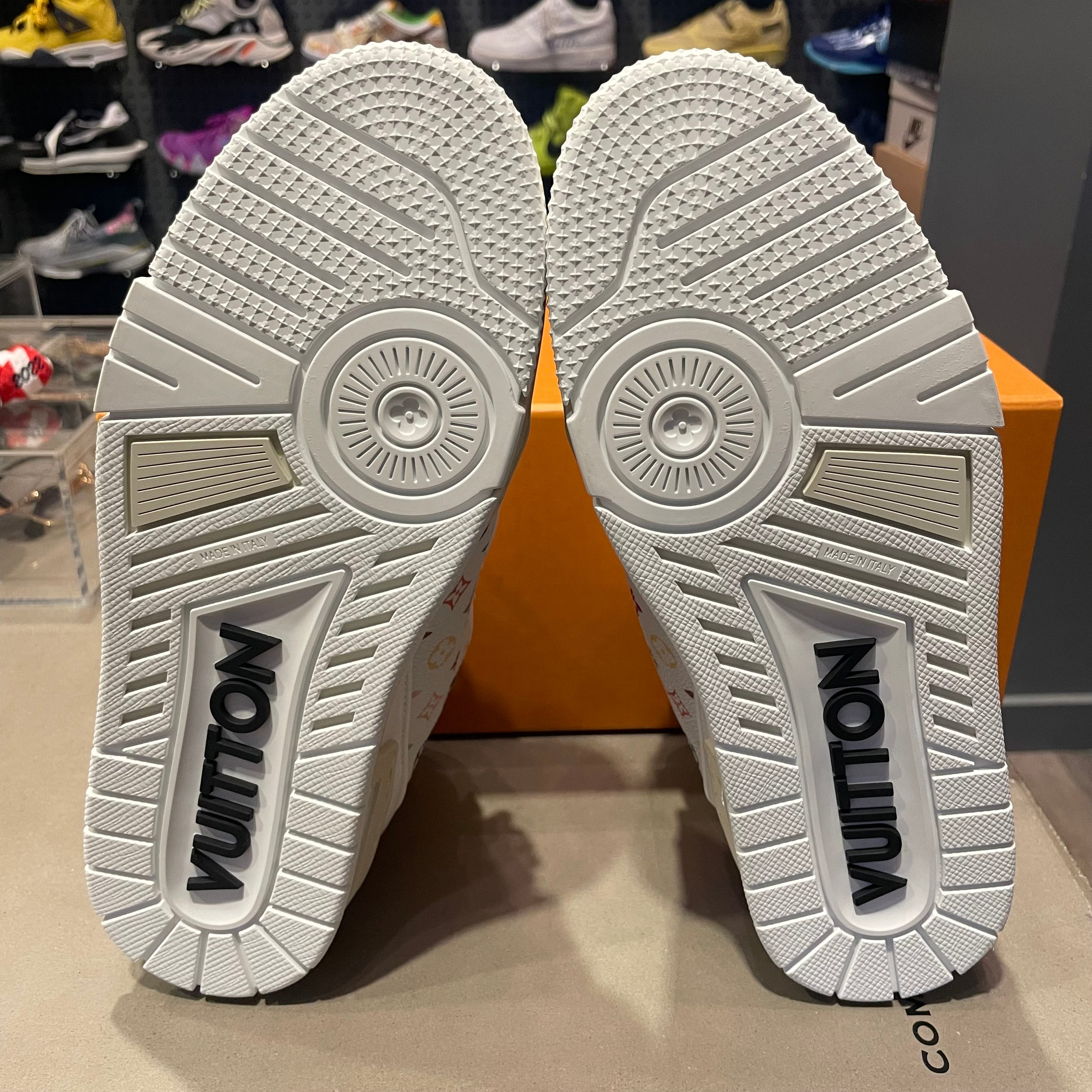 Louis Vuitton LV Trainer
Takashi Murakami White