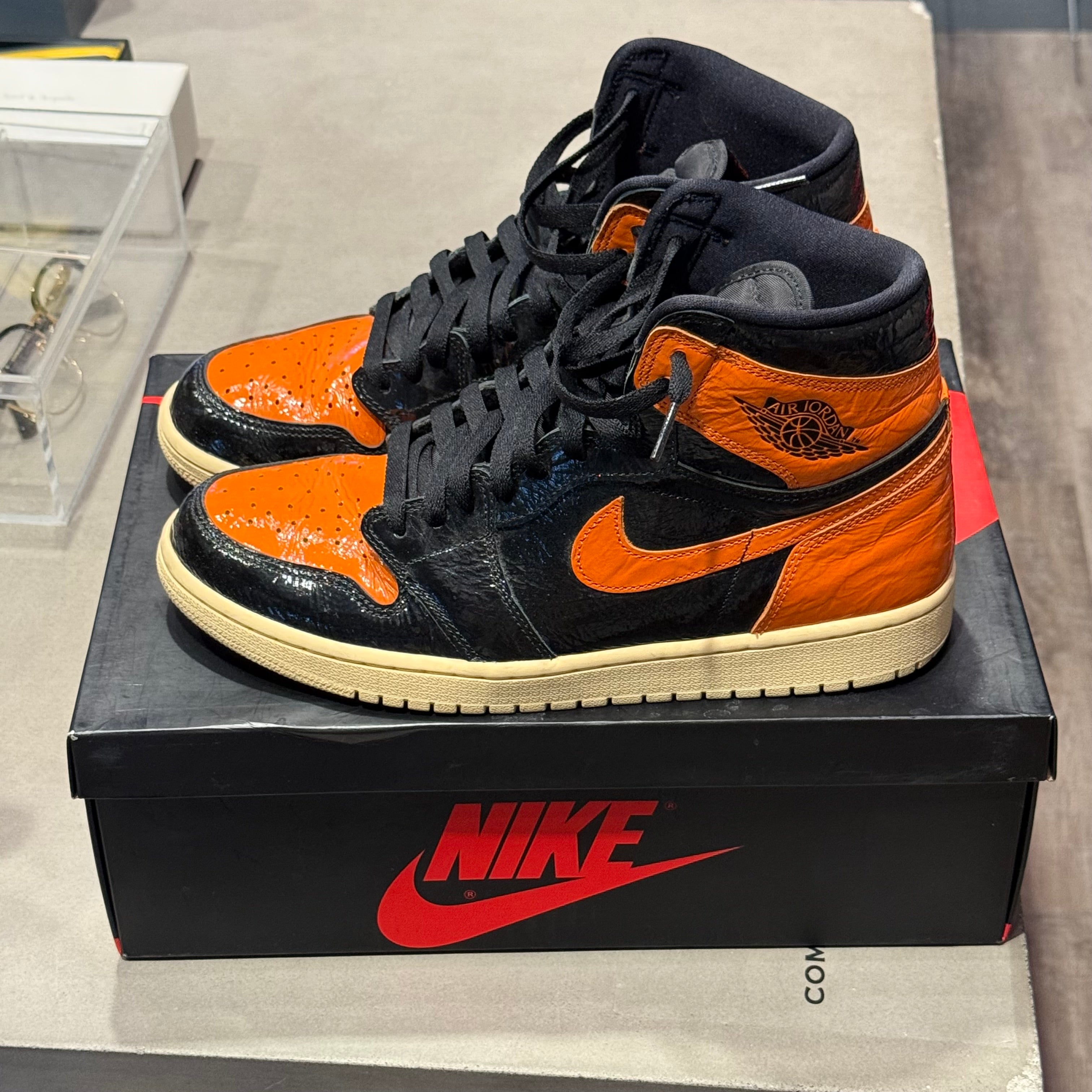 Jordan 1 Retro High
Shattered Backboard 3.0（Pre-Owned）