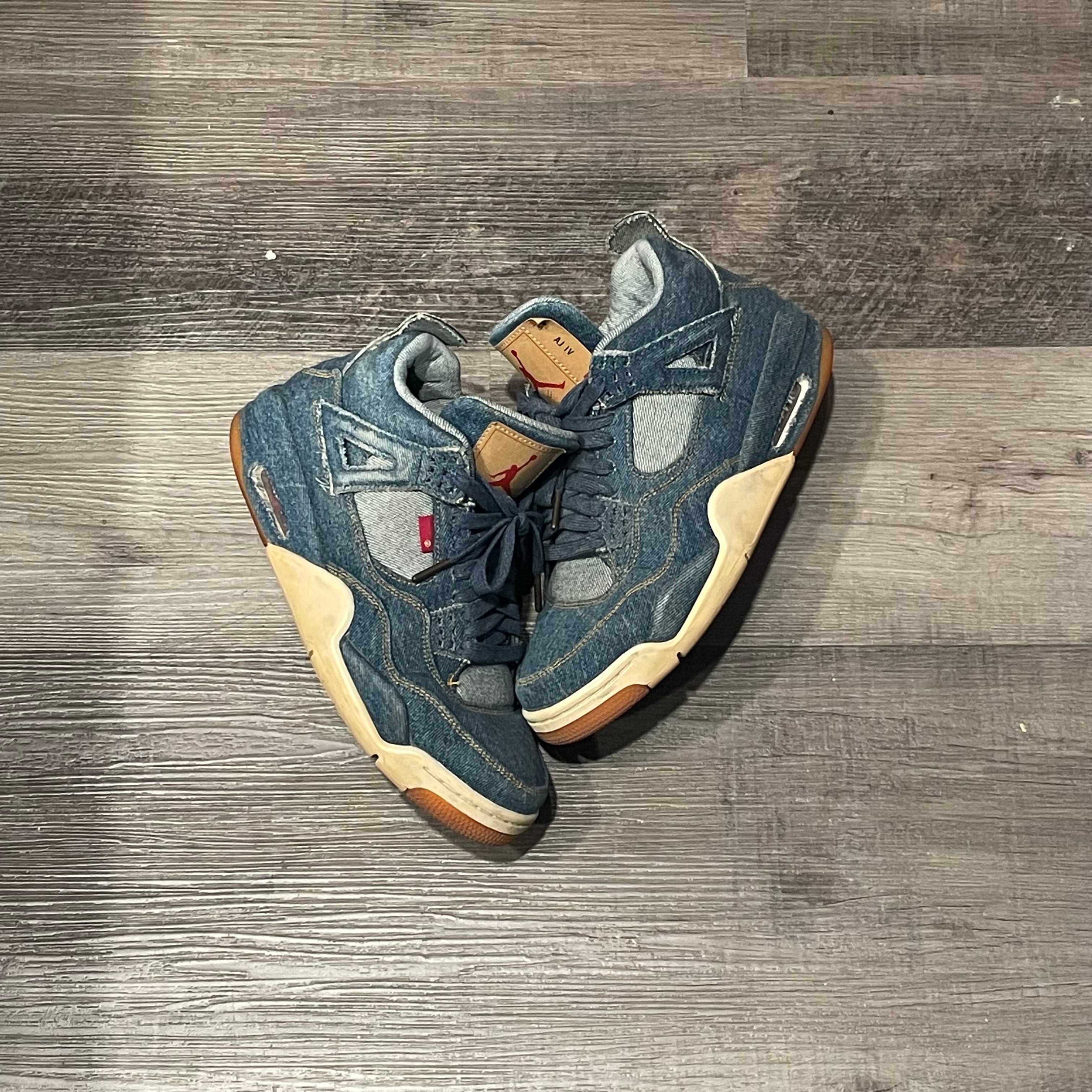 Jordan 4 Retro Levi's Denim (Blank Tag)(Pre-Owned)