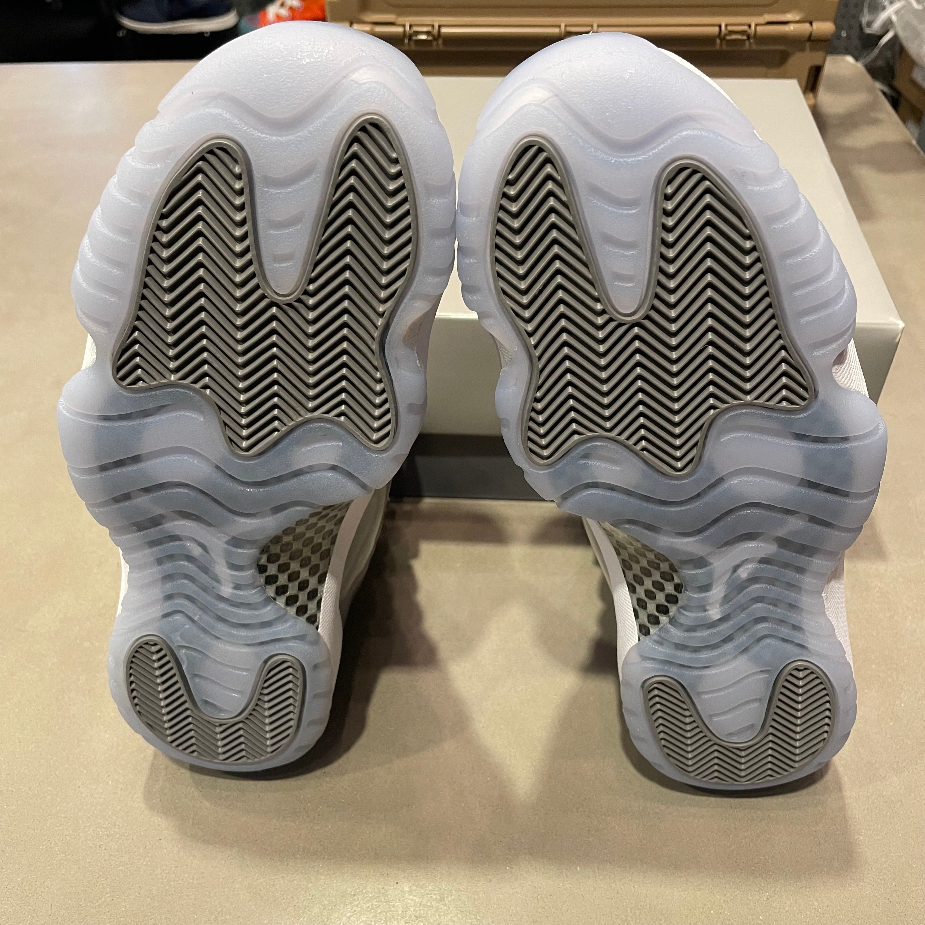 Jordan 11 Retro
Cool Grey (2021)