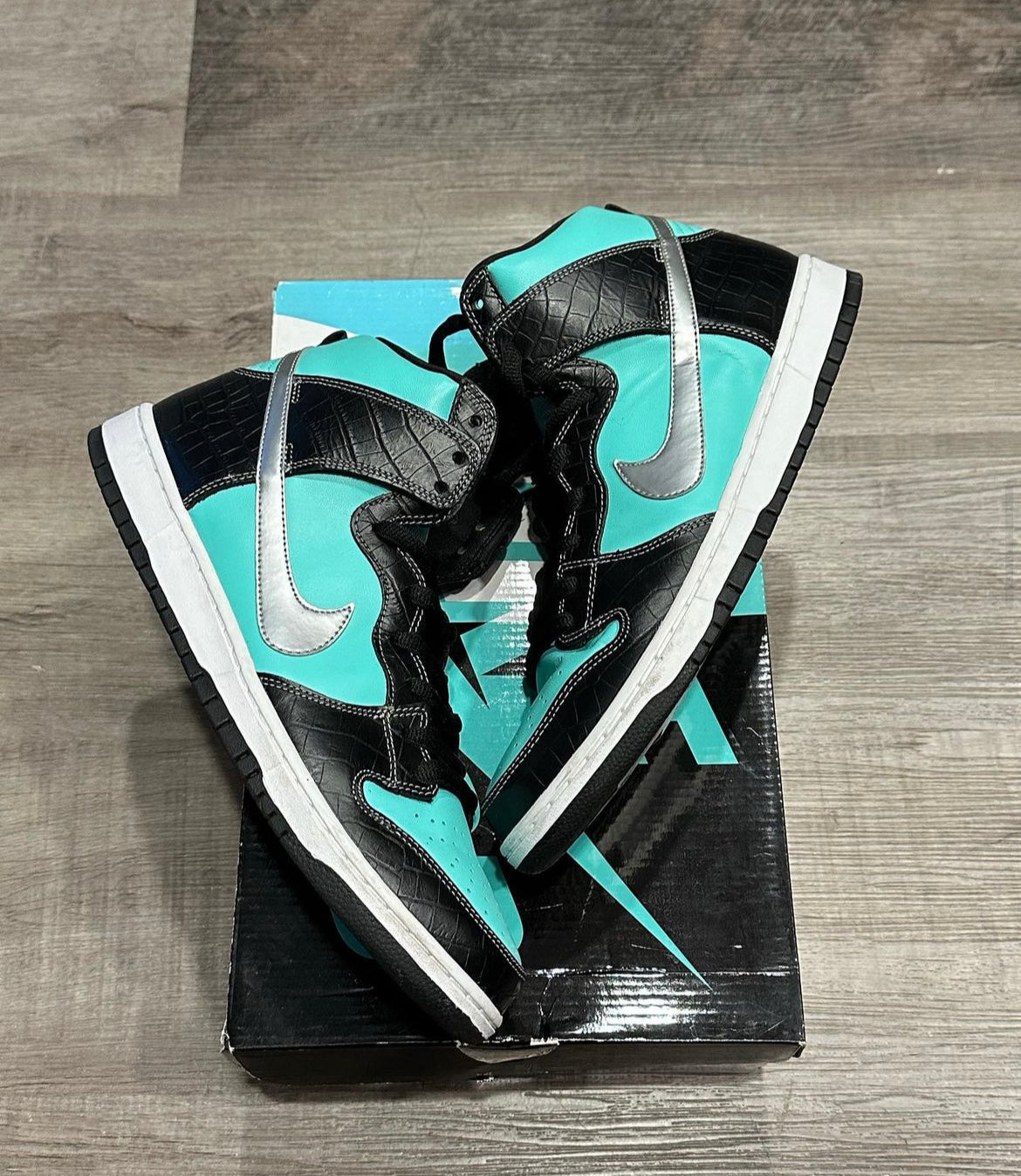 Nike SB Dunk High Diamond Supply Co. Aqua Blue