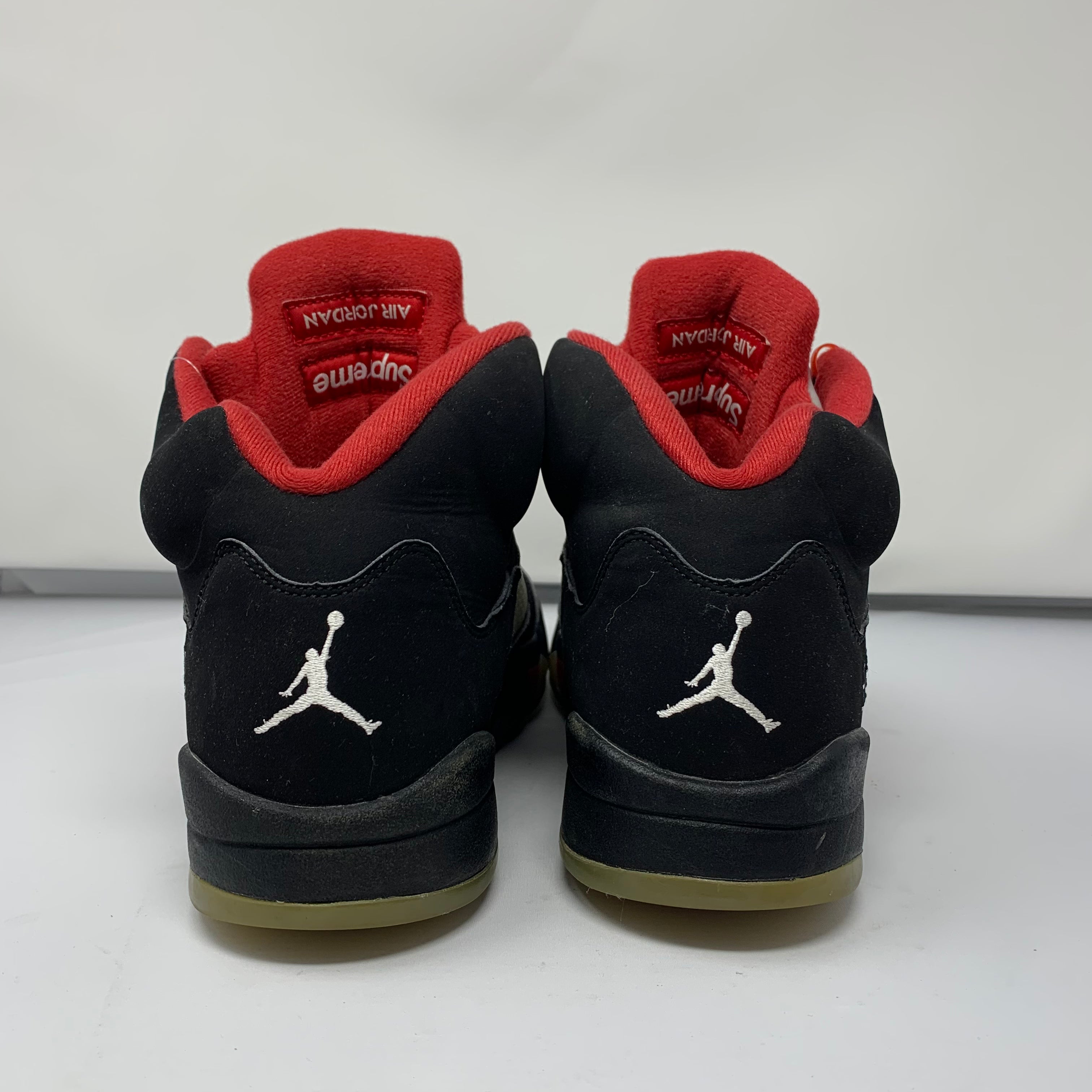 SUPREME X AIR JORDAN 5 RETRO 'BLACK' (PRE-OWNED)